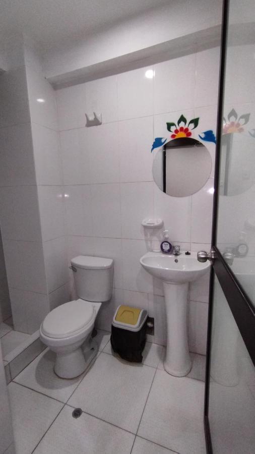 Casa Sucre Hostel Аякучо Экстерьер фото